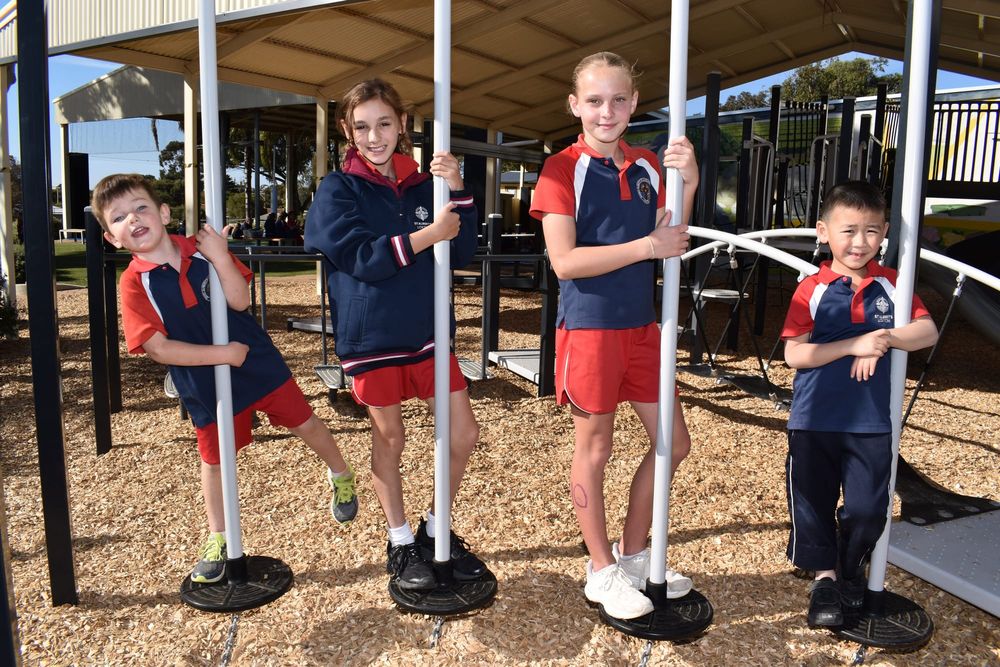 Loxton school unveils new playground post image