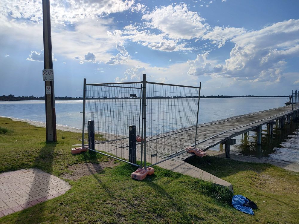 Lake Bonney Jetty closed post image