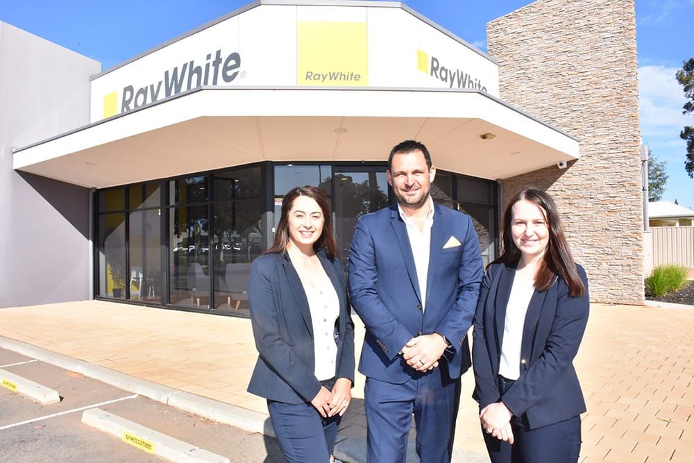 Real estate fresh and modern in 2021 post image