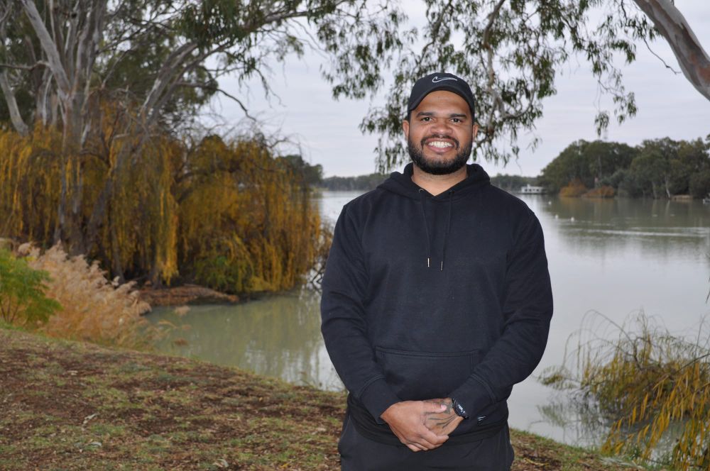 Daniel creates healing with art post image