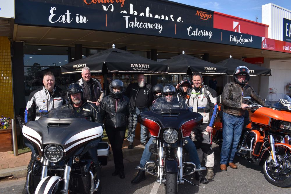 Cops riding for the fallen post image