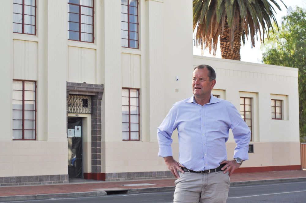 New poll shows drop in support for Chaffey MP Tim Whetstone post image