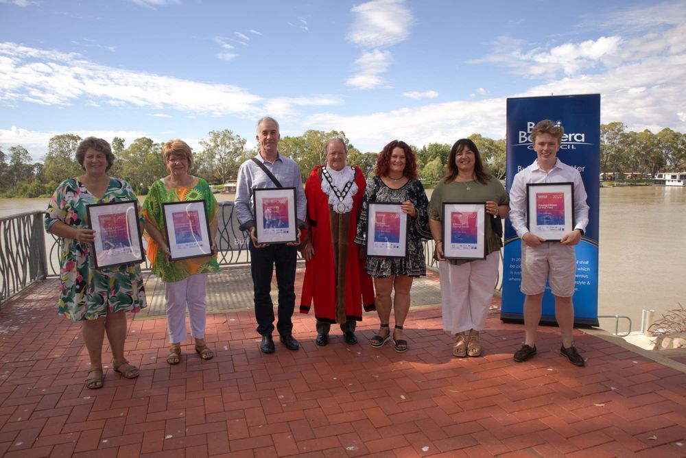 Reduced crowd celebrates a Berri good Oz Day post image