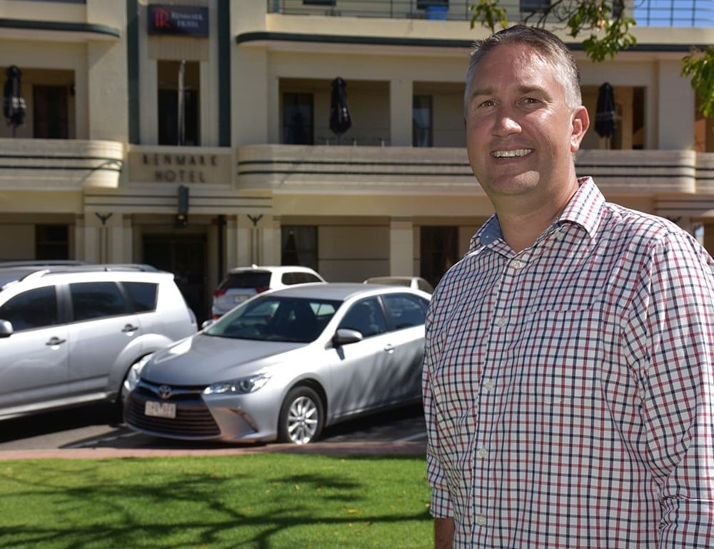 Restrictions return for pubs and clubs as COVID cases rise post image