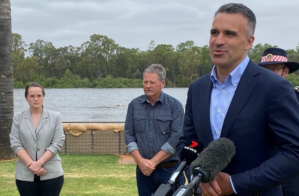 Berri Barmera Council wants lake reopened and safe, ASAP post image