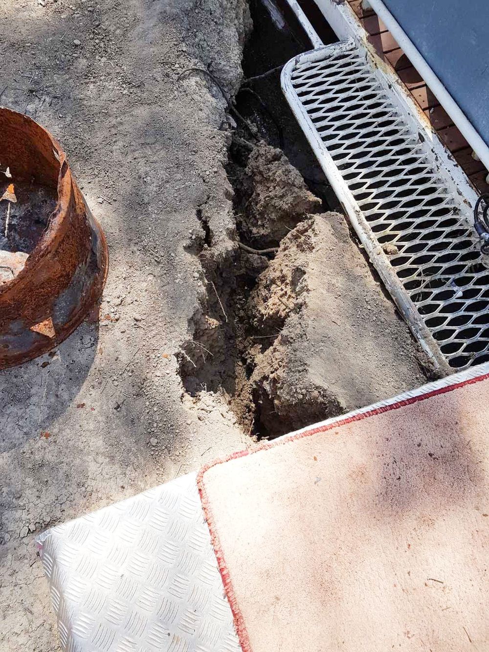 Worries growing among house boat owners post image