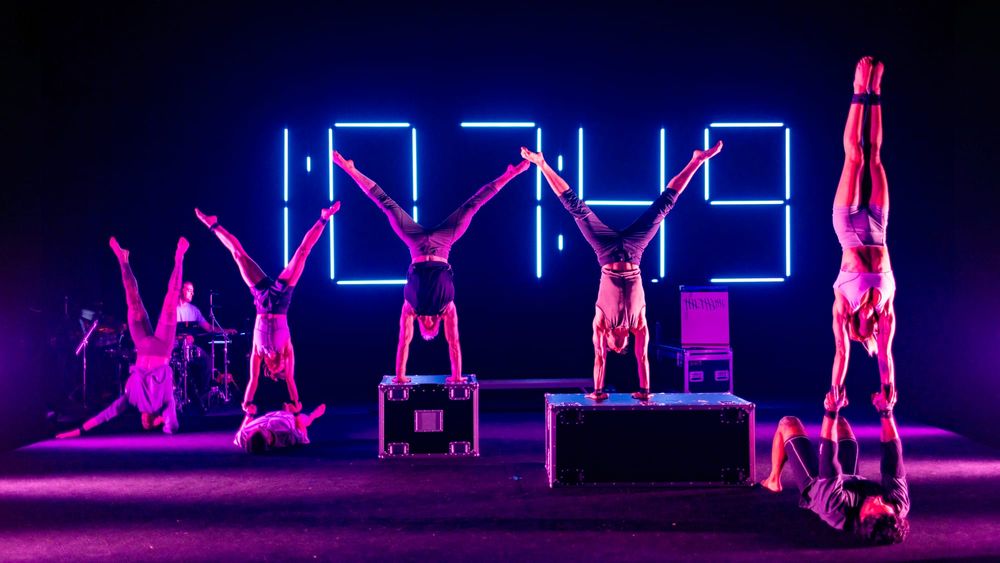 Ten Thousand Hours - Gravity & Other Myths post image