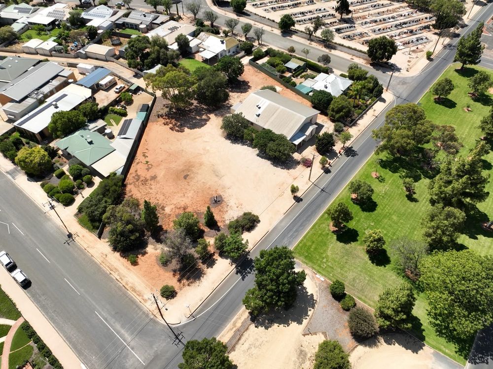 Accommodation agony for Loxton health force post image