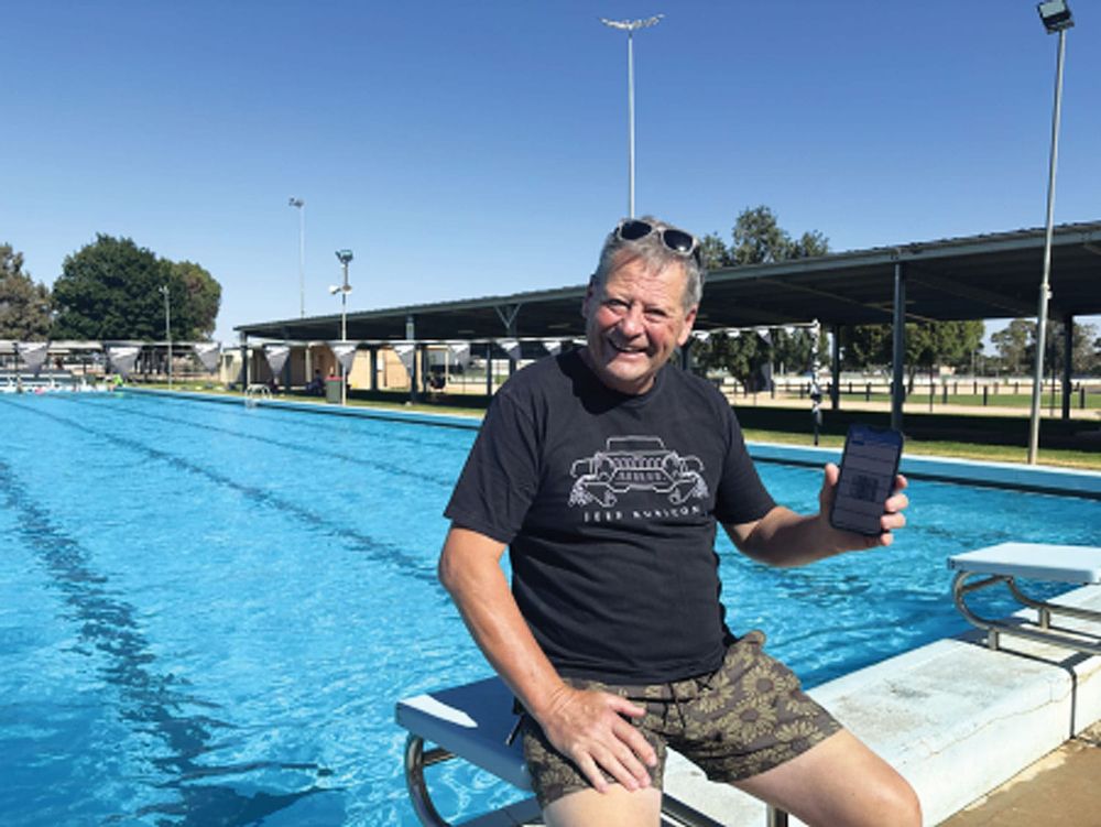 Loxton, Waikerie embrace free pool pass post image