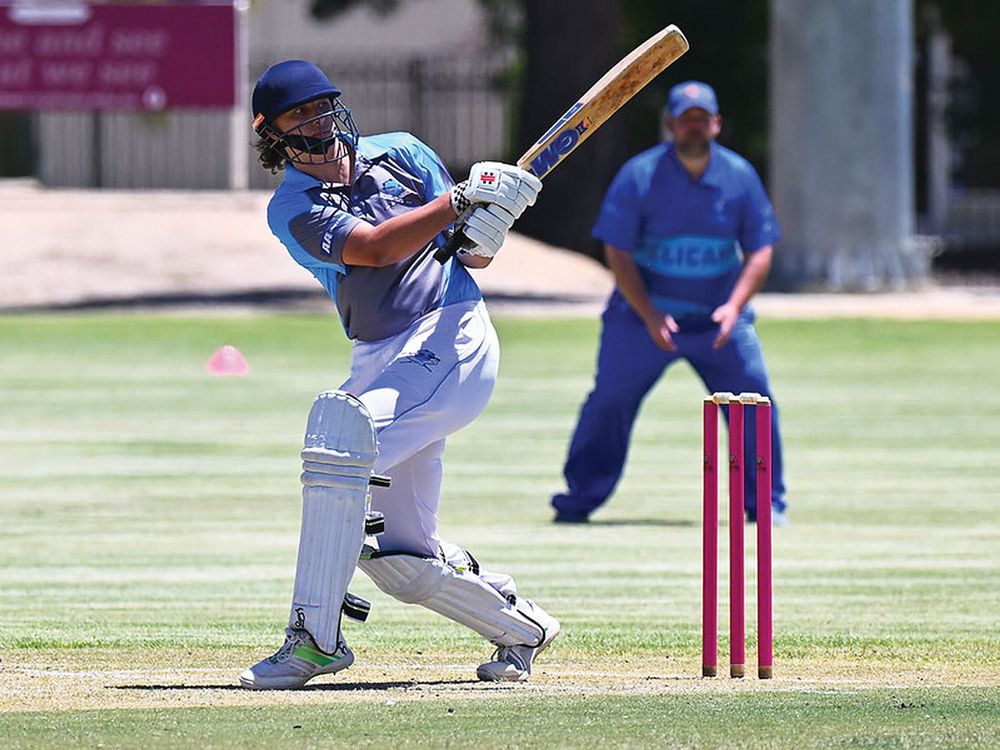 Bluetongue sides through to the deciders post image