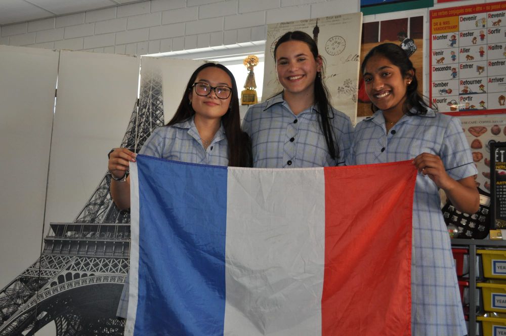 A war of words post image