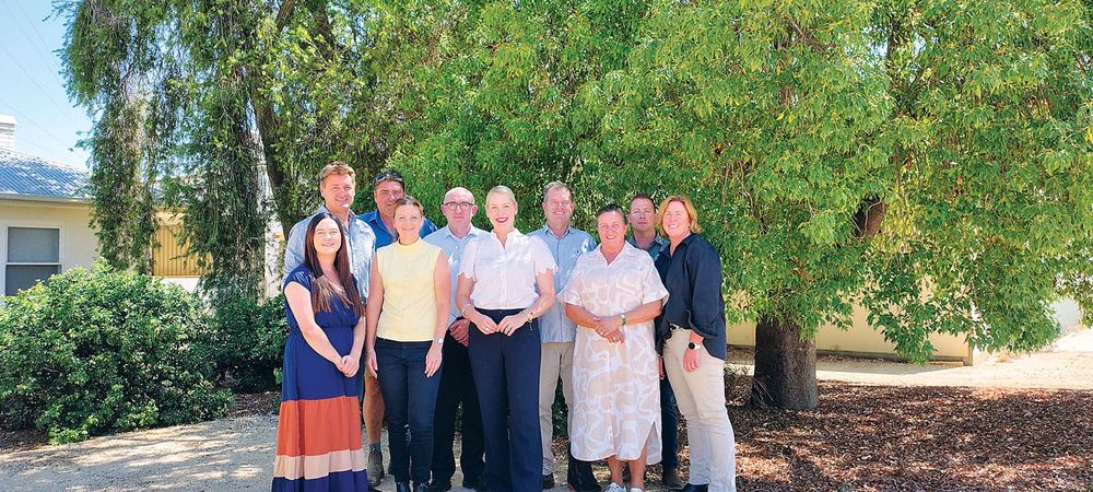 Growers share challenges with Ashton post image