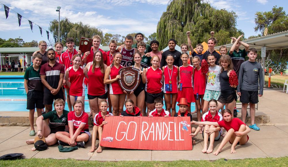 Randell crowned the splash carnival winners post image