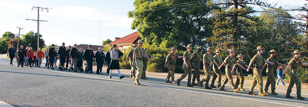 Waikerie community comes together on Anzac Day post image