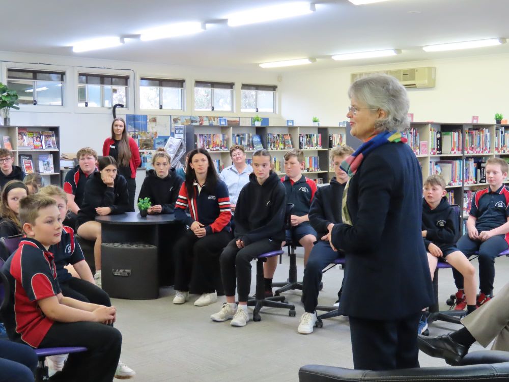SA Governor visits Riverland students post image