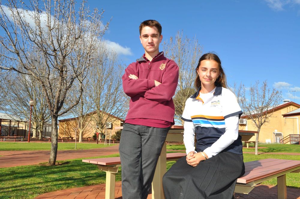 Volunteer rewards for local super students post image