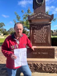 Lost replica war medals find their way home to Pinnaroo family post image