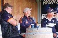Crows premiership heroes entertain at Panther Park post image
