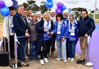 Tony opens Renmark’s new netball courts post image