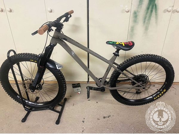 Police investigate bike theft post image