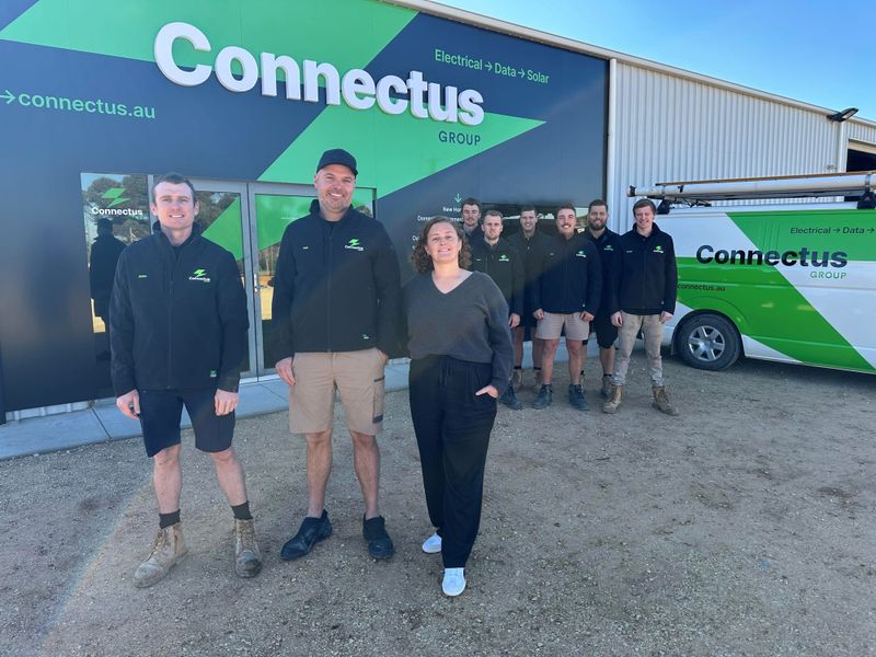 Get connected with the electrical experts post image
