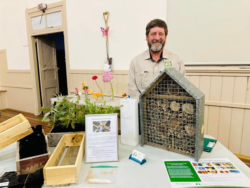 Riverland gardeners hear information about beneficial insects post image