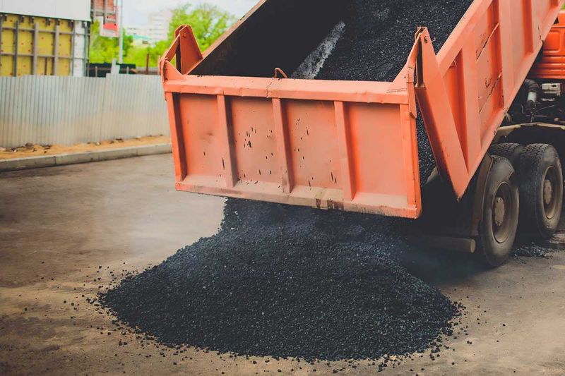 Bitumen bandits hit Riverland town post image