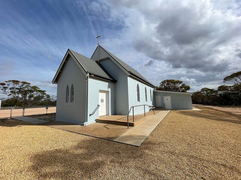 Local looking for Low Bank School history post image