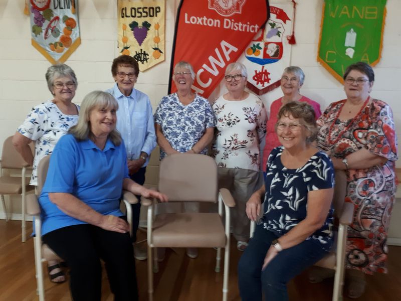 Loxton CWA pulls up a chair (or 20) post image