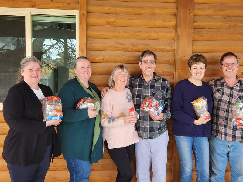 Elf Magic’s quiz fundraiser a Morgan community success post image