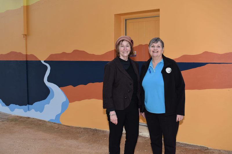 Loxcare’s busy painters nearing finish line post image