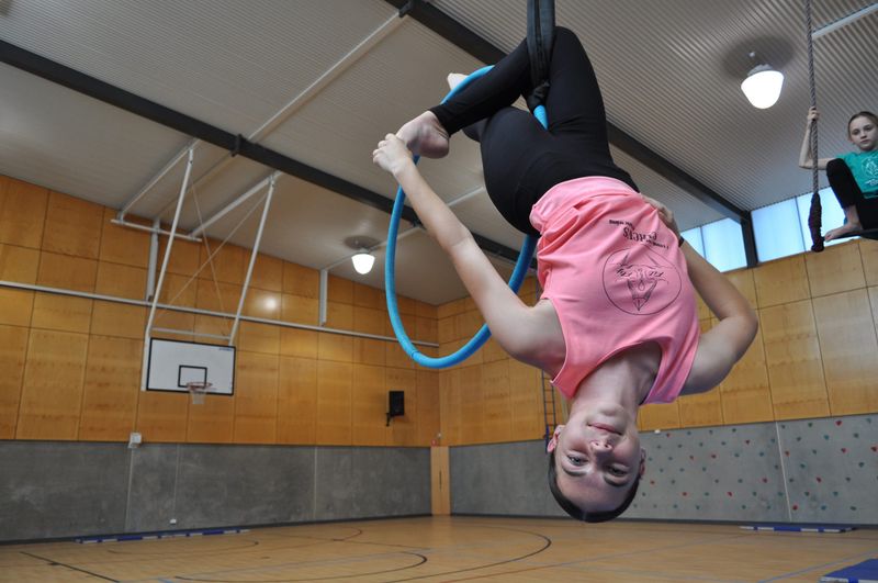 Step right up, Riverland: Berri’s circus performers make their debut post image