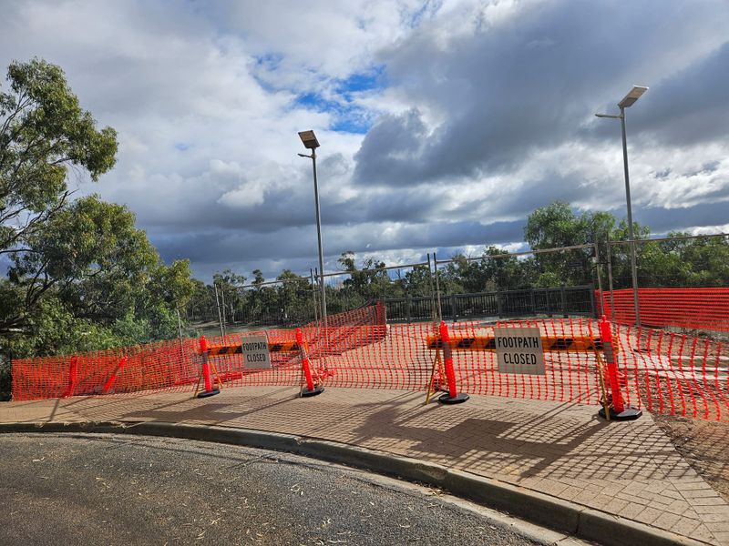 Safety concerns over Loxton stairs post image