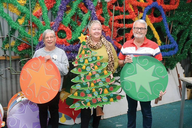 Loxton Christmas Lights and Peter Mangelsdorf post image
