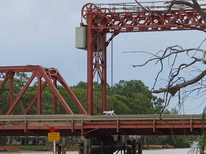 Further delays at Paringa Bridge post image