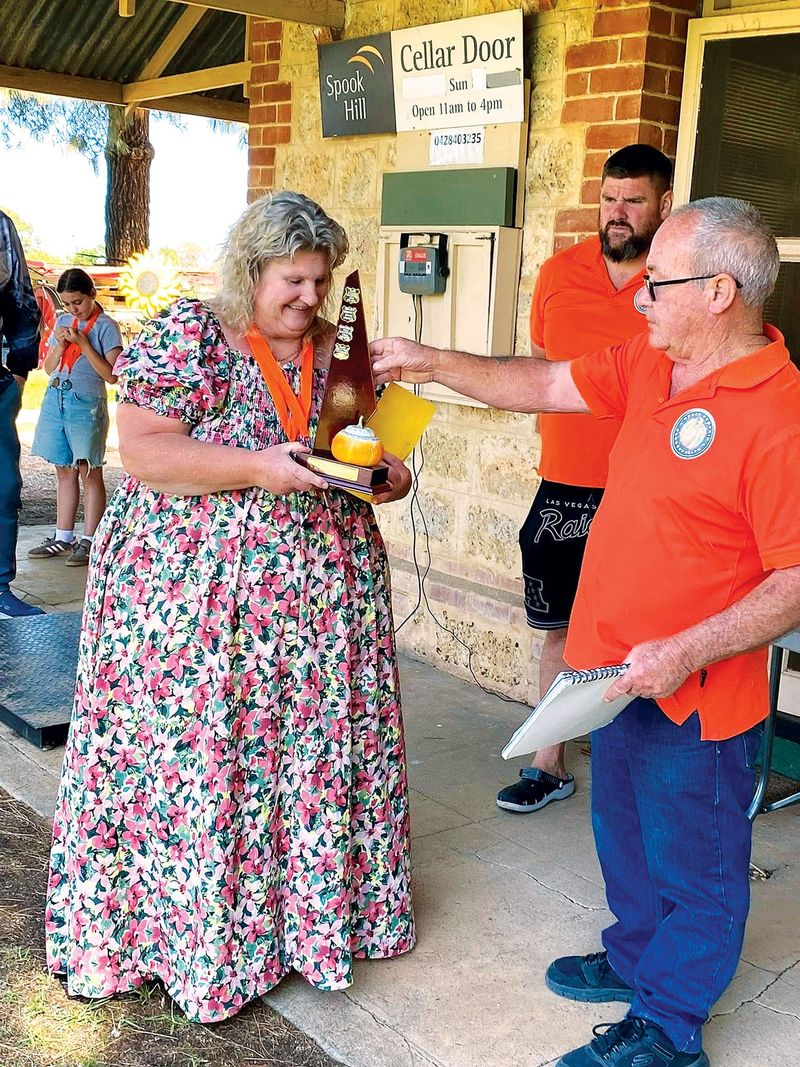 Weather hampers giant pumpkins and sunflowers for annual competition post image