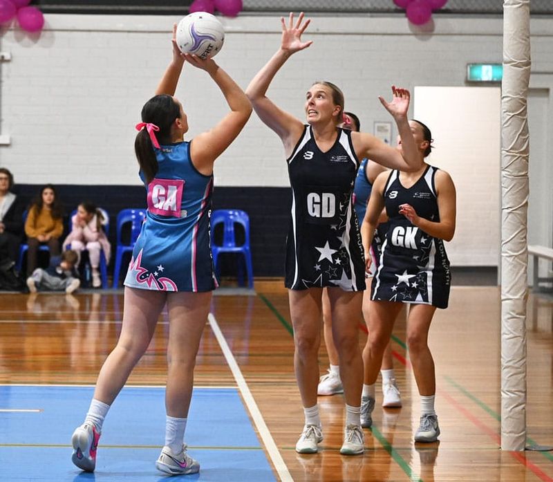 Last-minute surge sees Loxton extend gap to top spot post image