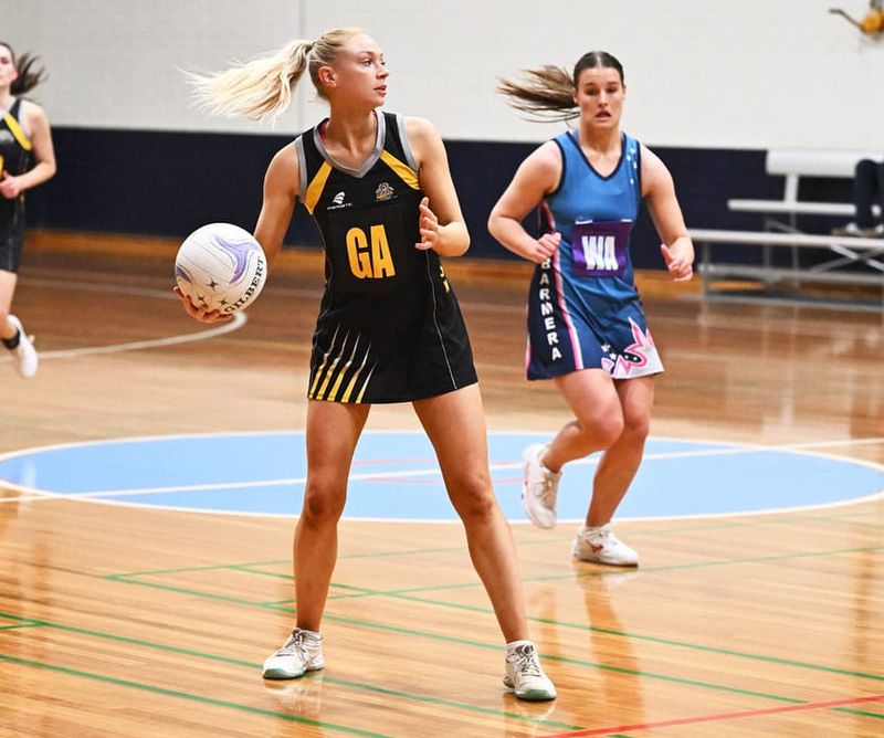 Loxton North rocket into top-two contention post image