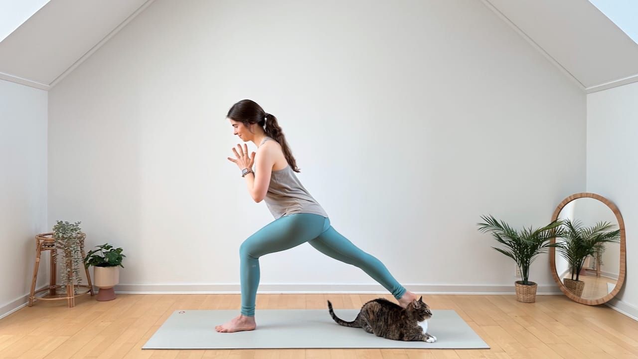 15 MIN YOGA IM STEHEN || Training für Gleichgewicht & Beine 🫶 sanft zu Händen & Handgelenken