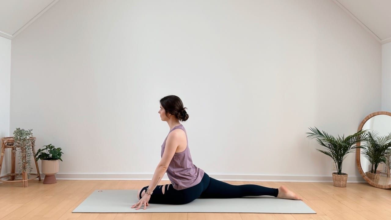 20 MIN YOGA || Full Body & Balance Feel Good Flow – Minimal Cues