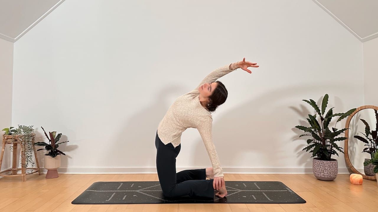 20 MIN YOGA || Flexibility Flow – Beweglichkeit verbessern! (TOGETHER – Yoga im Januar 2026)