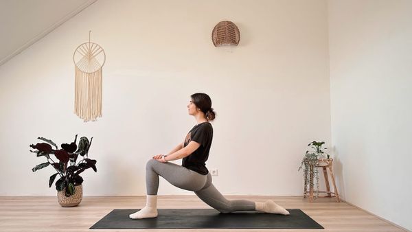 Align • Tag 28 🦋  20 MIN YOGA || für den unteren Rücken – Lösen & Entspannen (Sanft/Anfänger)