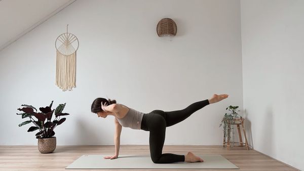 30 MIN YOGALATES || Ganzkörper Workout [02/24]