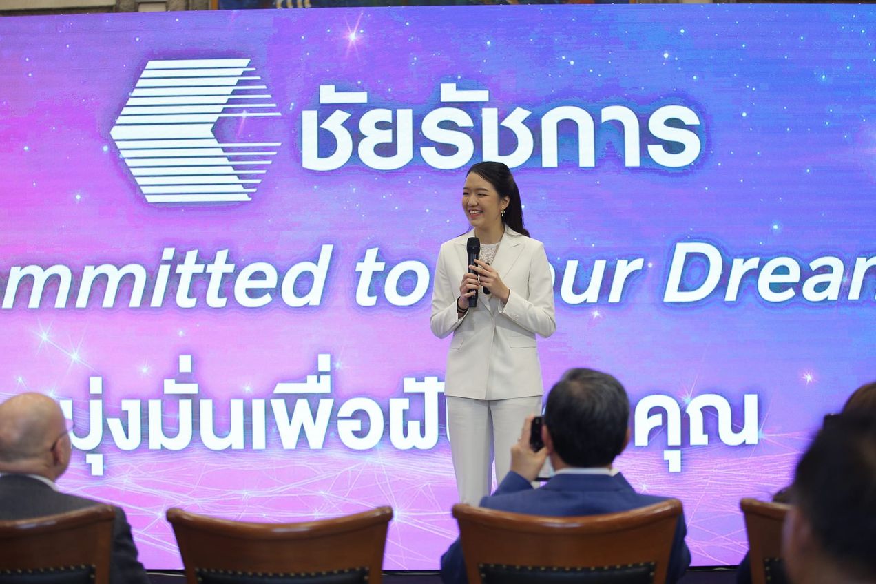จากวันที่ร้องไห้ใต้โต๊ะ สู่ผู้นำในวงการรถบรรทุกและเครื่องจักรกลหนัก ถอดบทเรียนทายาทรุ่น 3 ชัยรัชการ