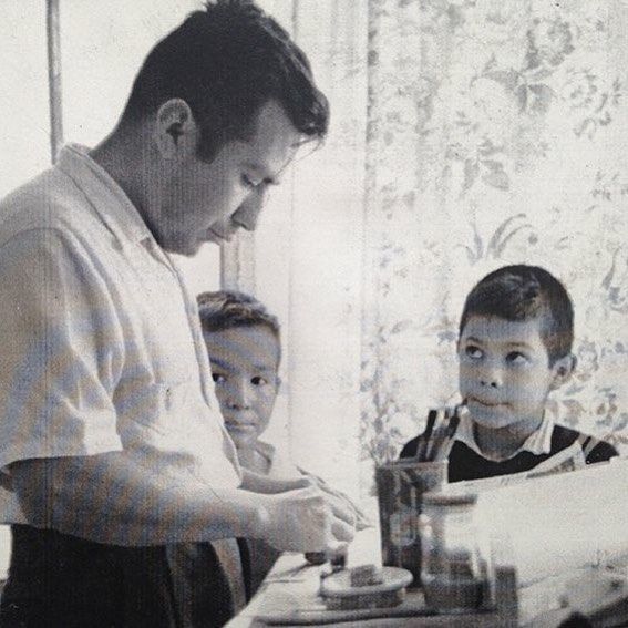 Jazzamoart and his brother learning from their father.