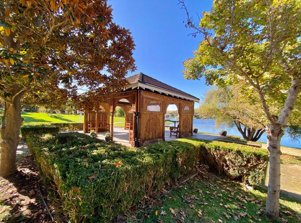 Mega Creatures - Hunter Valley Gardens NSW