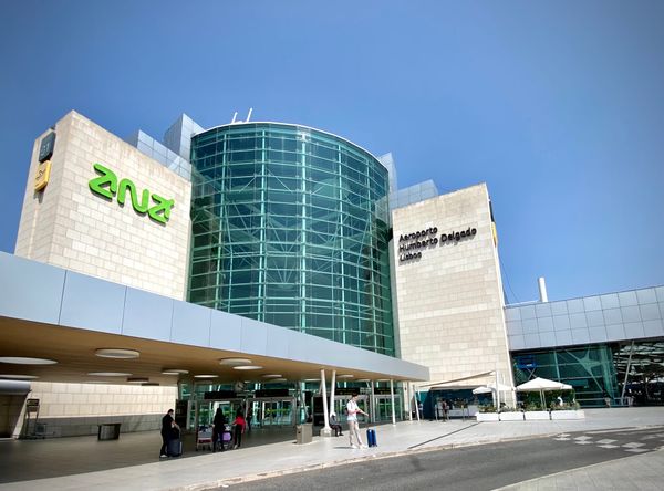 Quem controla realmente os aeroportos portugueses