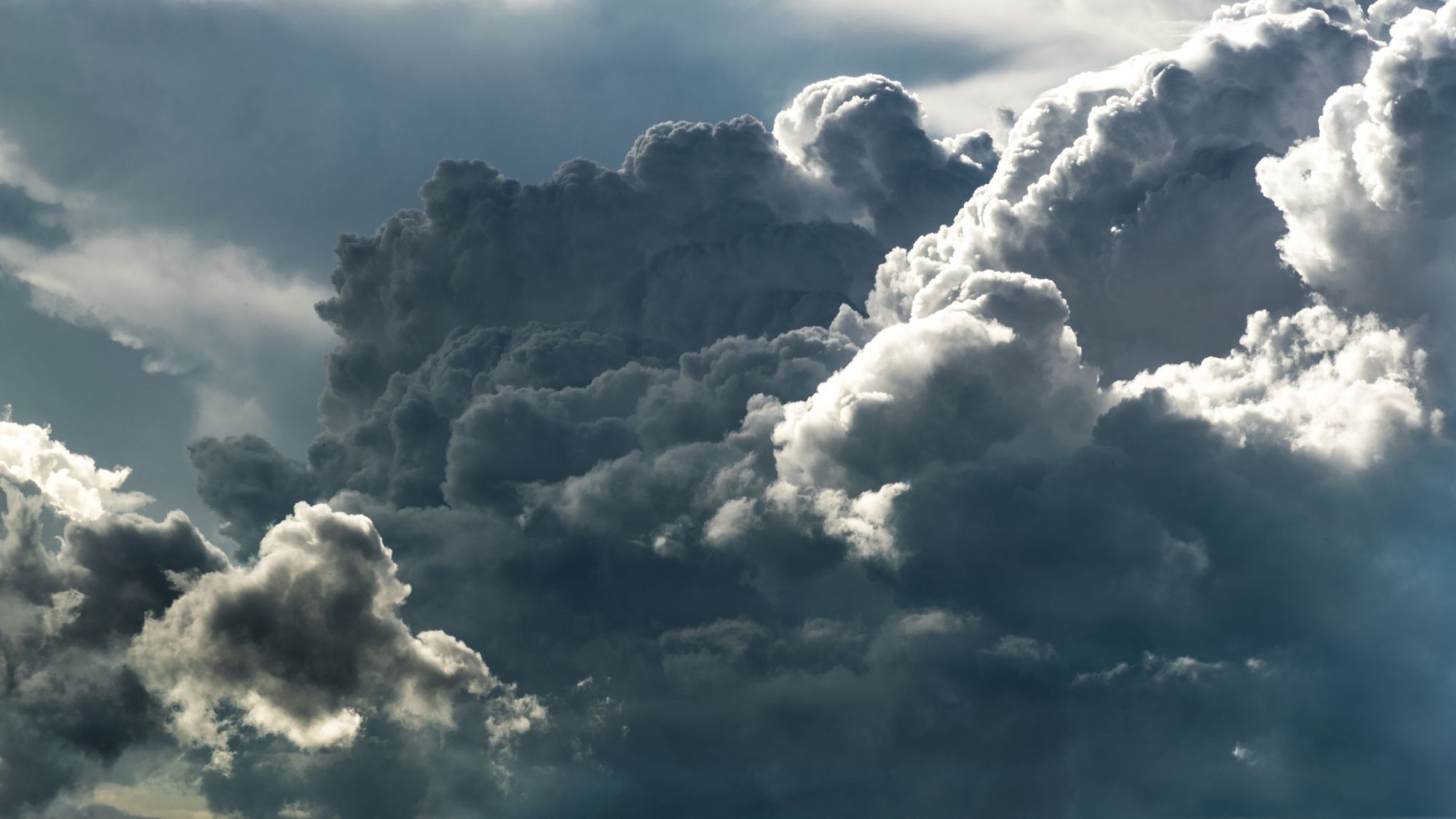 Was ist das Wetterphänomen des "kalten Tropfens"?