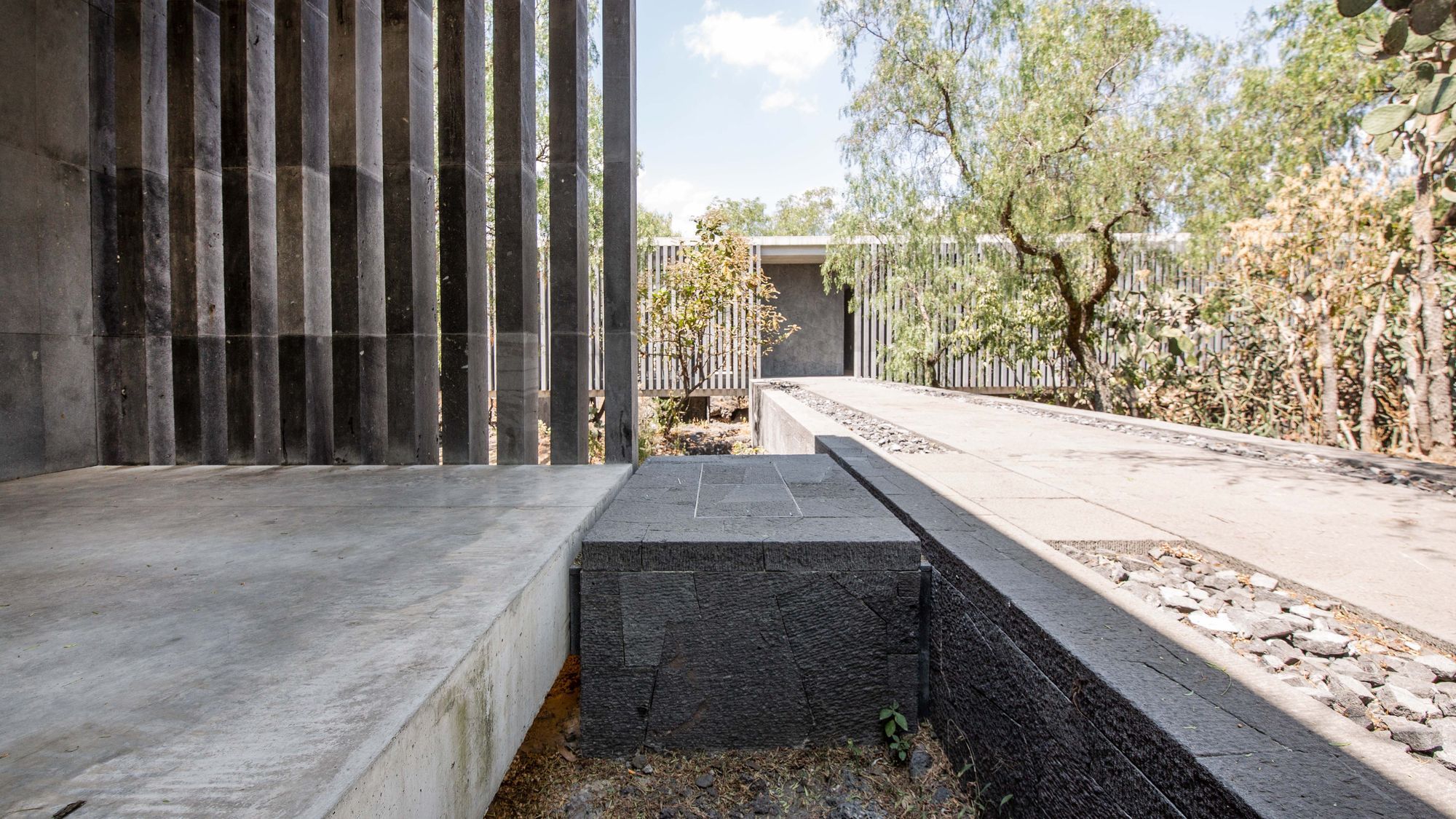 Mauricio Rocha: to be Unnoticed, You Need to be Brave