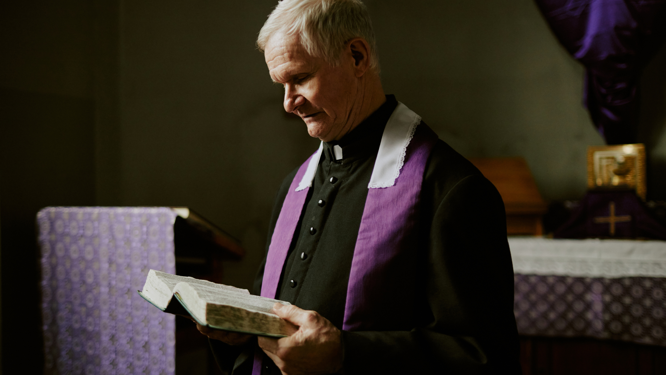 Pięć przykazań kościelnych. To musi wiedzieć każdy katolik